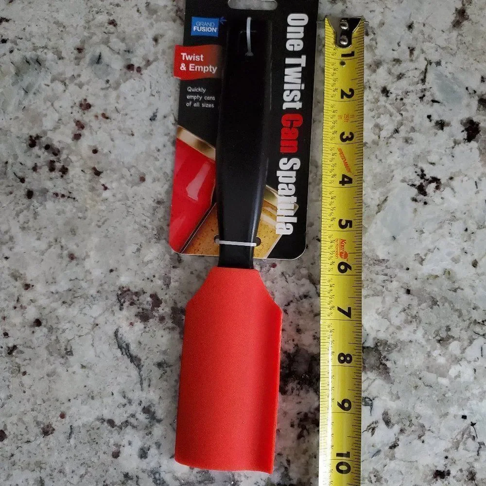 One Twist Can Spatula